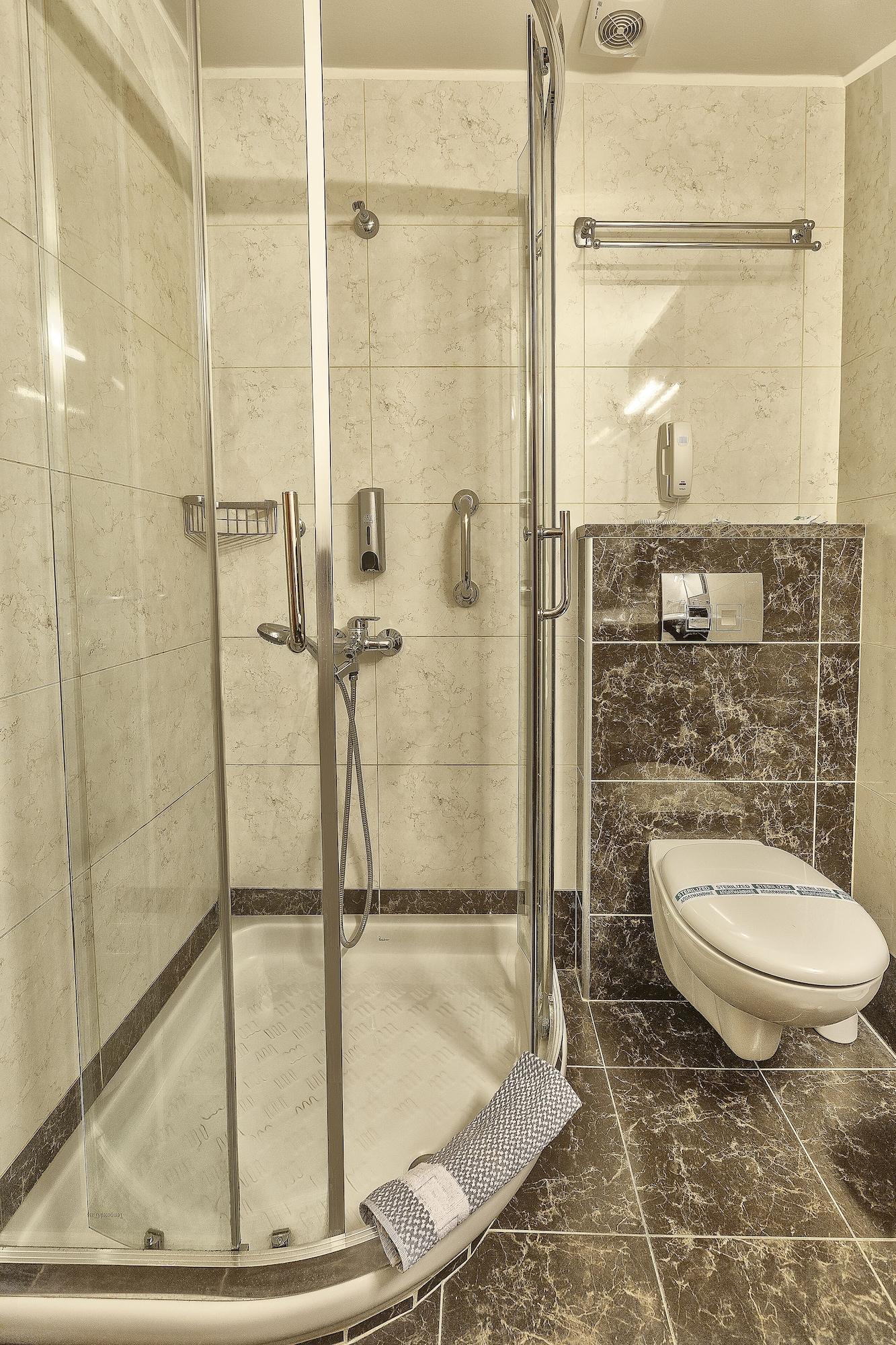 Hotel Sofia 3*
